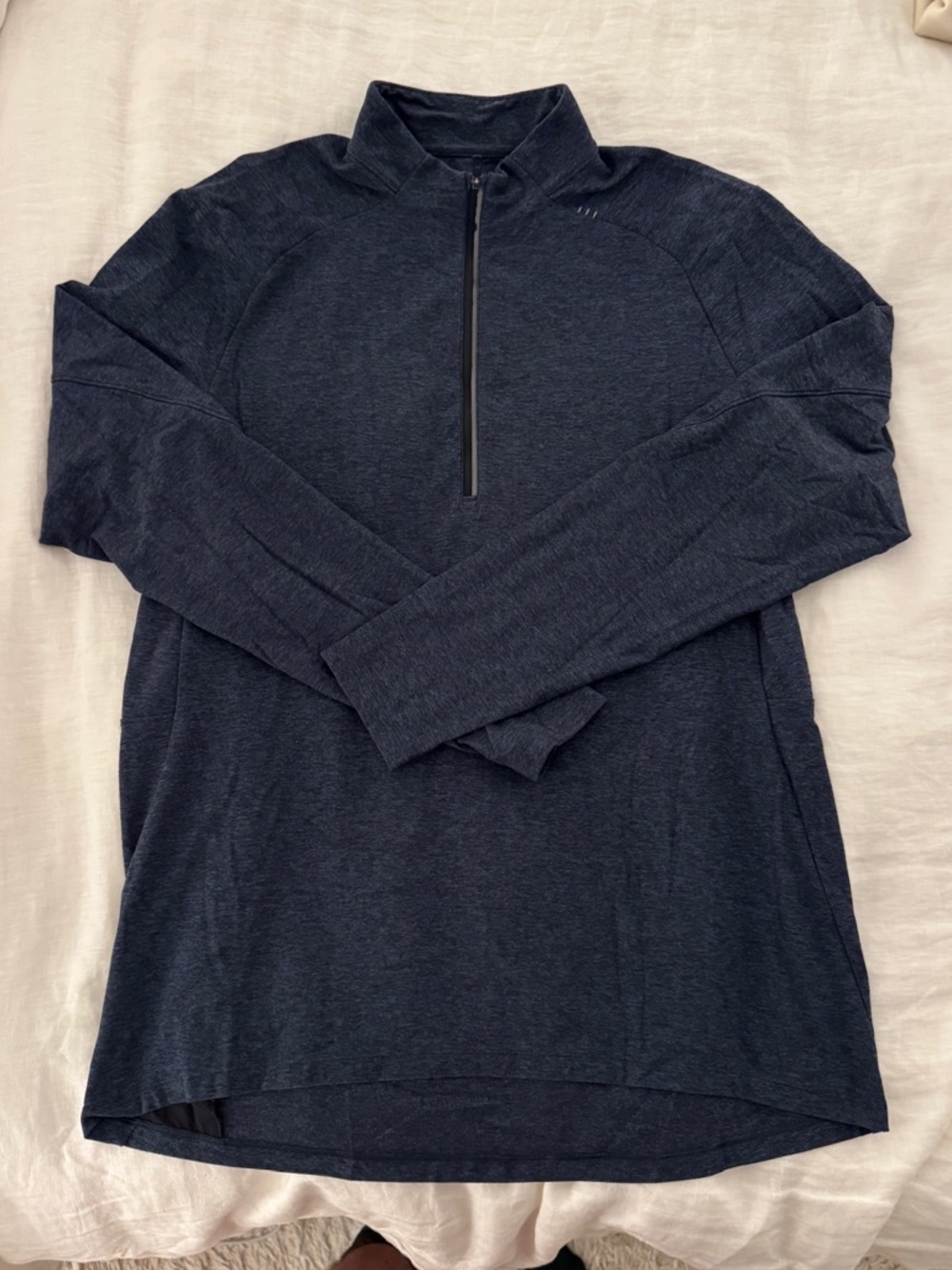 Lululemon athletica Men's Navy Pullover